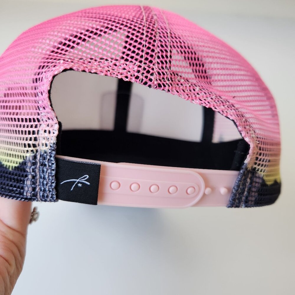 Grace Folly Beach Trucker Hat Mountain Patch Pink Mesh Adjustable Baseball Cap - Picture 6 of 8
